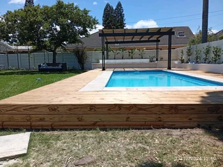 Carpenter available with own tools