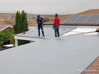 Carpenter available with own tools