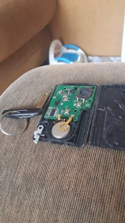 Renault keycard fixing while you wait