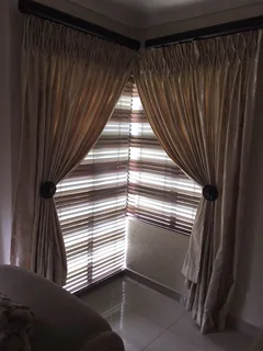 Modern Blinds Manufacturer