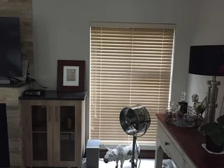 Modern Blinds Manufacturer