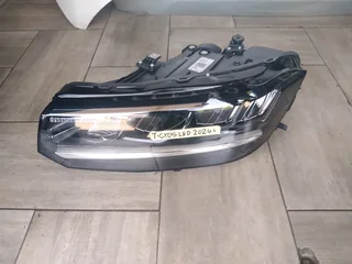 VW T Cross LED Head light 0604363316