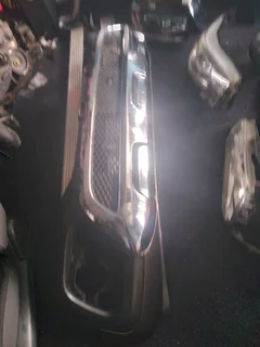 Mercedes Benz Sport Bakkie Bumper With Diamond cover for sale whatsapp 0604363316