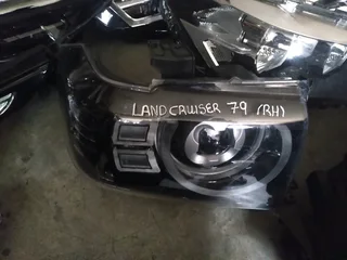 Toyota Land Cruiser 79 R/H Headlight for Sale whatsapp 0604363316