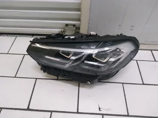 BMW x1 Headlight left hand Side for Sale whatsapp 0604363316