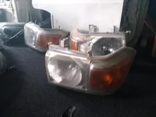 Whatsapp 0604363316 land Cruiser Headlights bothside for Sale