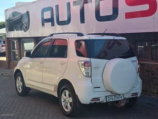 2011 Daihatsu Terios 1.5 4x4 SUV