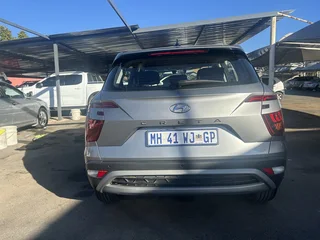 Hyundai Creta 1.6 Executive AT, Grey with 9494km, for sale!