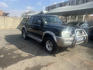 2007 Mitsubishi Colt Clubcab 2800 Tdi for sale!