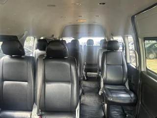 2014 Toyota Quantum 2.7 Sesfikile 14-Seater Taxi for sale!