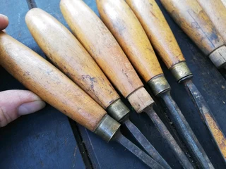Vintage Wood Gouges, Carving Chisels (Price Includes Postage)