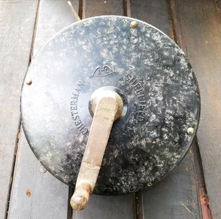 Vintage Bakelite Tape Measure (Price Includes Postage)