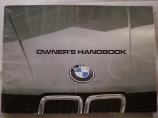 BMW 1981 518i 520i 528i M535i Owners Handbook
