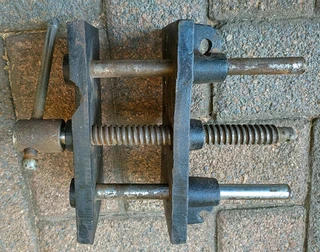 Vintage Woodworking Vice (Price Includes Postage)