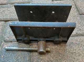 Vintage Woodworking Vice (Price Includes Postage)