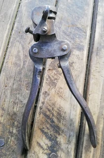 Vintage Disston Triumph Saw Set (Price Includes Postage)