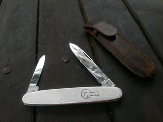 Zwilling JA Henckels Pocket Knife (Price Includes Postage)