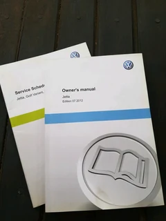 VW Jetta Owners Manual 2012