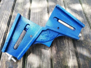 Record Corner Vice (Price Includes Postage)