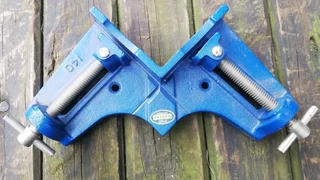 Record Corner Vice (Price Includes Postage)