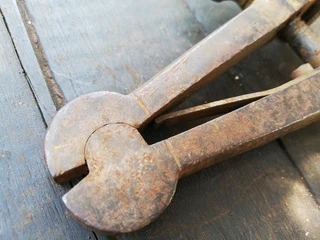 German Hand Vise (Price Includes Postage)