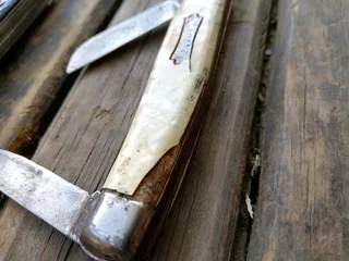 Vintage Pen Knives (Price Includes Postage)