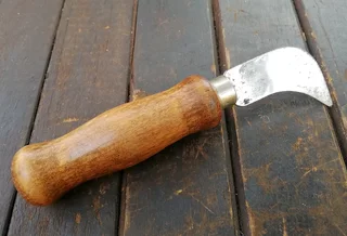 Vintage Red Devil Linoleum Knife (Price Includes Postage)