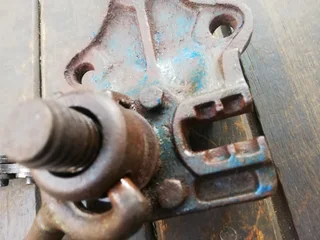 Vintage Record Pipe Vise (Price Includes Postage)