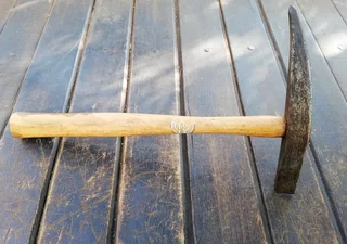 Vintage Rock Pick (Price Includes Postage)