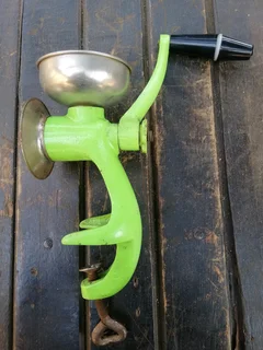 Vintage Poppy Seed Grinder (Price Includes Postage)