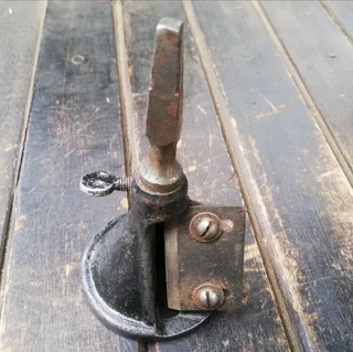 Vintage Dowel Cutter Pointer (Price Includes Postage)