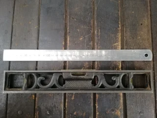 Antique Spirit Level (Price Includes Postage)