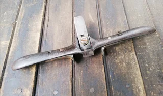 Vintage Circular Rebate Router (Price Includes Postage)