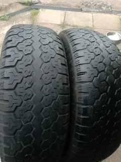 Bakkie. Tyres 16 inch 245/70/16&#43;255/70/16