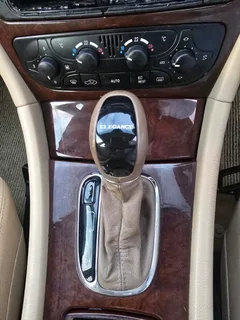 2001 Mercedes c240 V6 Auto