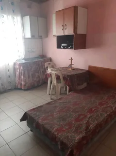 Single Room to let