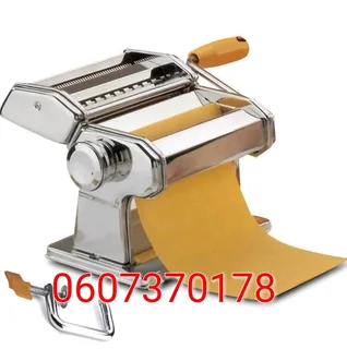 Pasta Making Machine - Manual Pasta Maker (Brand New)