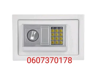 Digital Electronic Safe Medium Size White Colour (Brand New) ⭐️⭐️⭐️⭐️⭐️