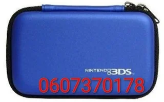 Nintendo 3DS Hard Case Pouch - Protective Carrying Case Nintendo 3DS Pouch (Blue) (Brand New)