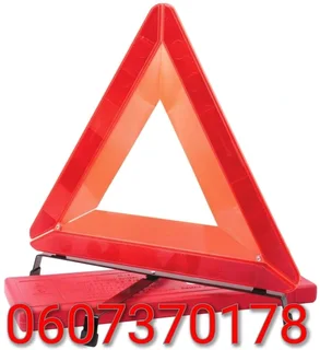 Warning Triangle - Vehicle Warning Triangle (Brand New) ⭐️⭐️⭐️⭐️⭐️