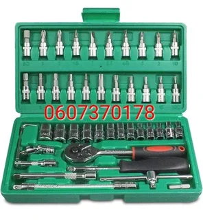 46 Piece Socket Wrench Tool Set 1/4" Socket Set with Green Carry Case (Brand New)