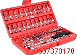 Socket Set 46 Piece Socket Wrench Tool Set - CR-V 46 Piece 1/4" Socket Set (Brand New)