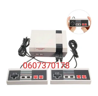 Classic Retro Gaming Console with Controllers and 600 built in Classic Games (Brand New)