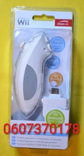 Wii Nunchuck - Nintendo Wii Wireless Nunchuck - Wechuk Speedlink White Colour (Brand New)