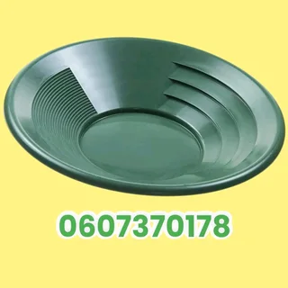 Gold Pan - Gold Panning Pan - Light Weight Manual Gold Panning Tool - Green Colour 38cm (Brand New)