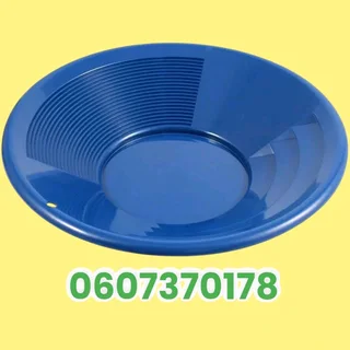 Gold Panning Pan - Light Weight Manual Gold Panning Tool - Gold Pan Blue Colour 38cm (Brand New)