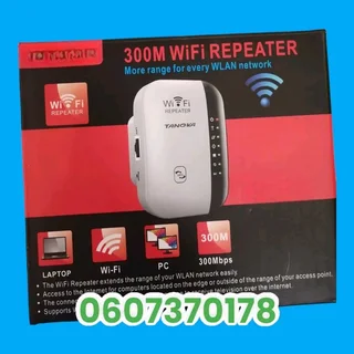 Wifi Extender / Repeater - Wireless WiFi Repeater Extender - White Z218 (Brand New)