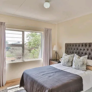 1 bedroom apartment for sale in Annlin Place Estate