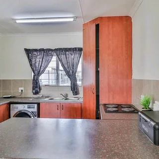 1 bedroom apartment for sale in Annlin Place Estate