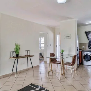 2 bedroom apartment for sale in Annlin, North of Pretoria